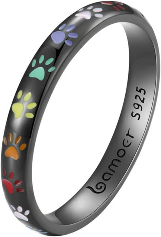 Sterling Silver Ring with Paw Design™