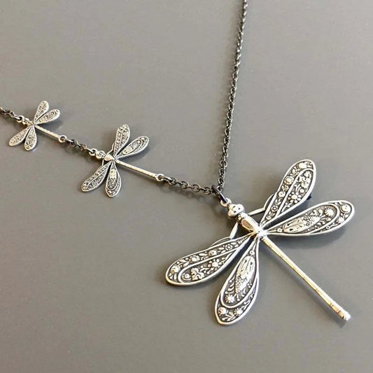 Vintage Dragonfly Necklace™ – Symbol of Change, Light & Freedom