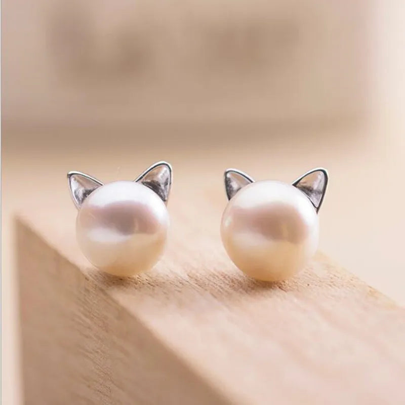 Cat Pearl Stud Earrings | Rosegold